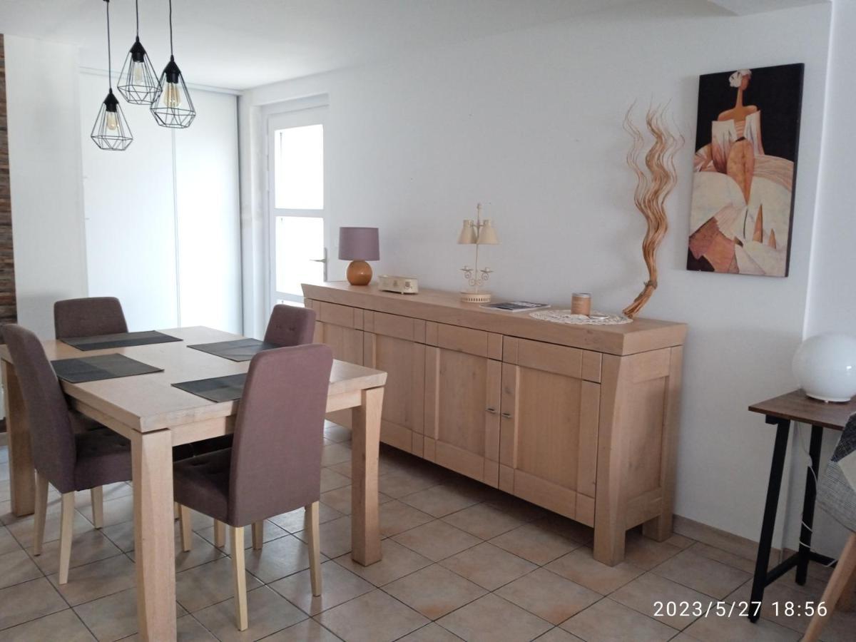 Comme A La Maison Calais Buitenkant foto